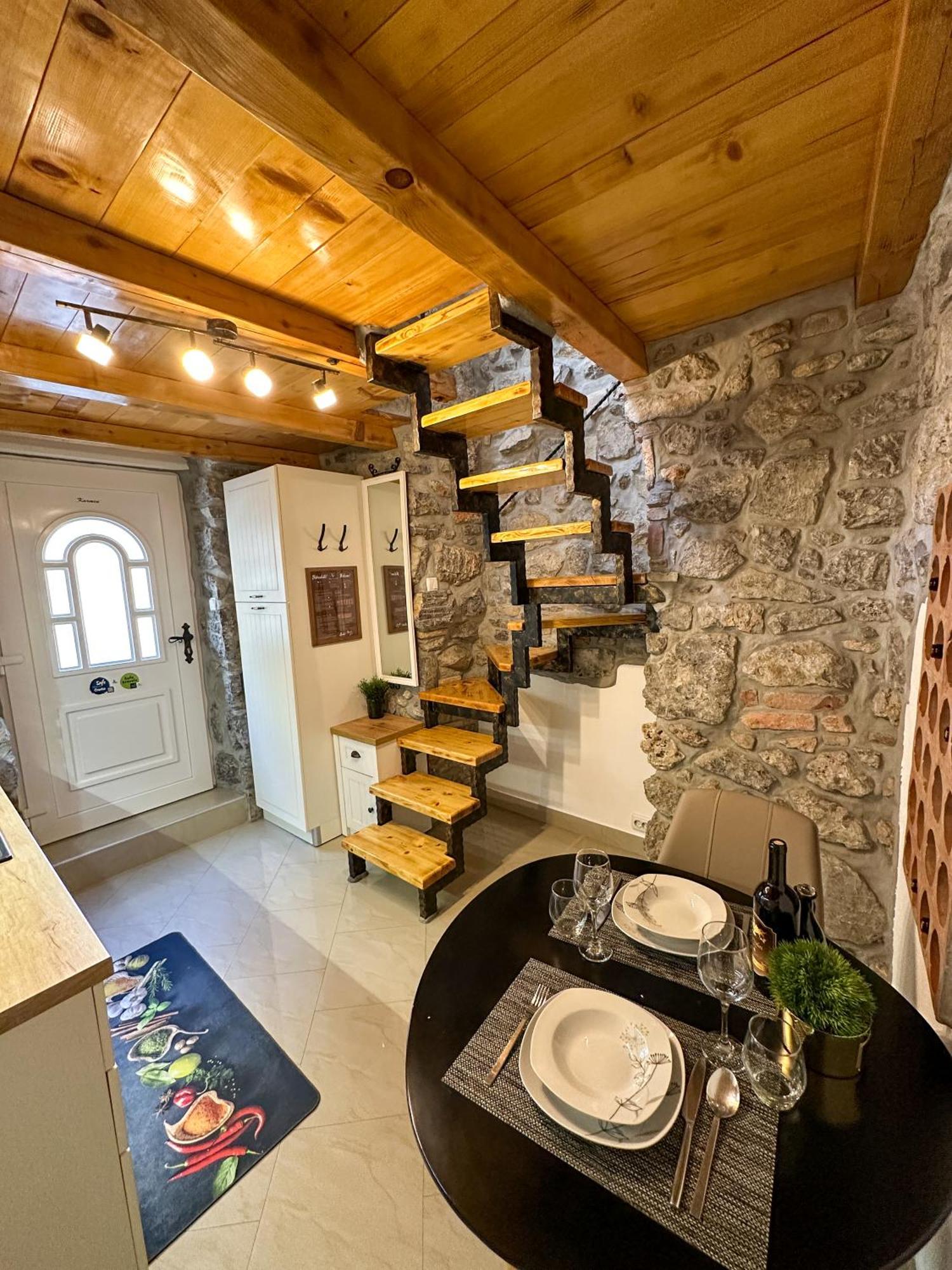 Villa Volos Apartment Karmen With Roof Terrace, Sea View, Free Private Parking Opatija Exterior foto